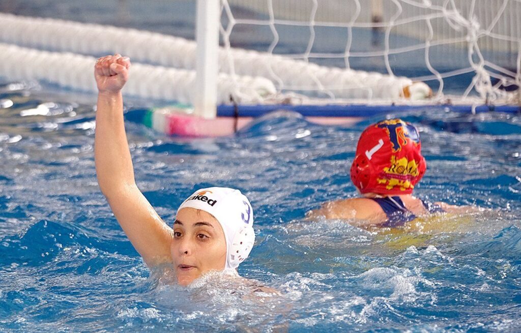 Napoli nuoto donne